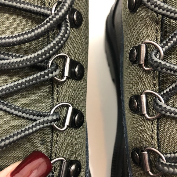 Toms NWT Cordova Tarnac Olive Black Ripstop Boots - Picture 7 of 8